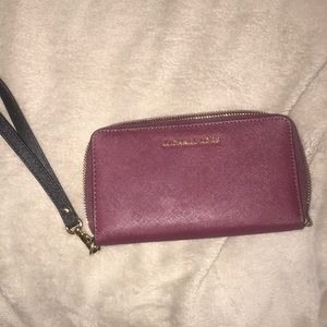 Michael kors wallet
